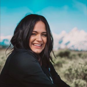 Meet your Posher, Vanessa